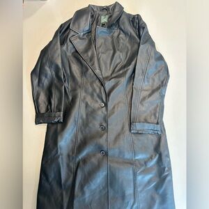 Elegant Black Women's Leather Coat